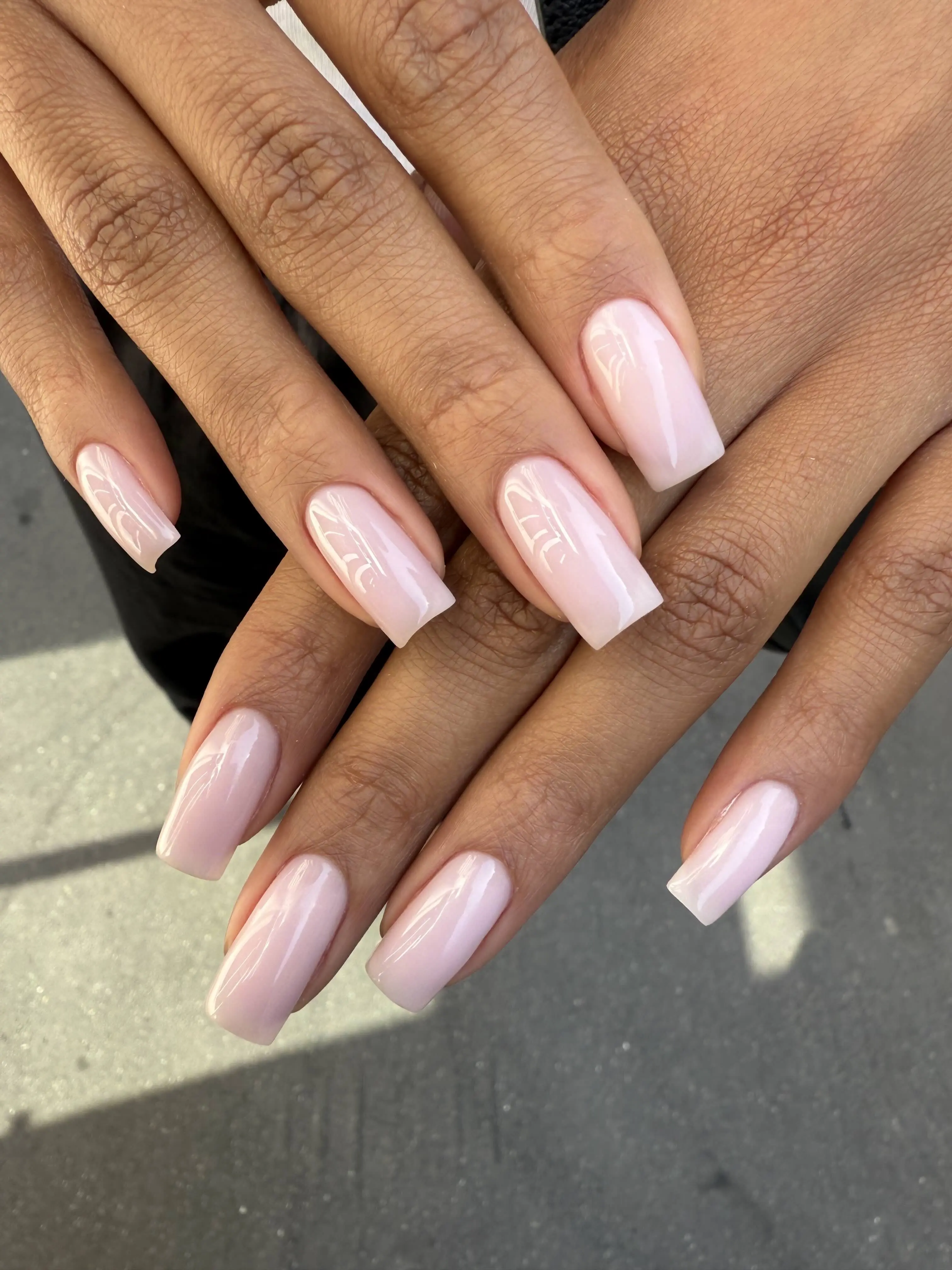 Professional manicure and pedicure work 3 - FÉNIX NAILS Paris