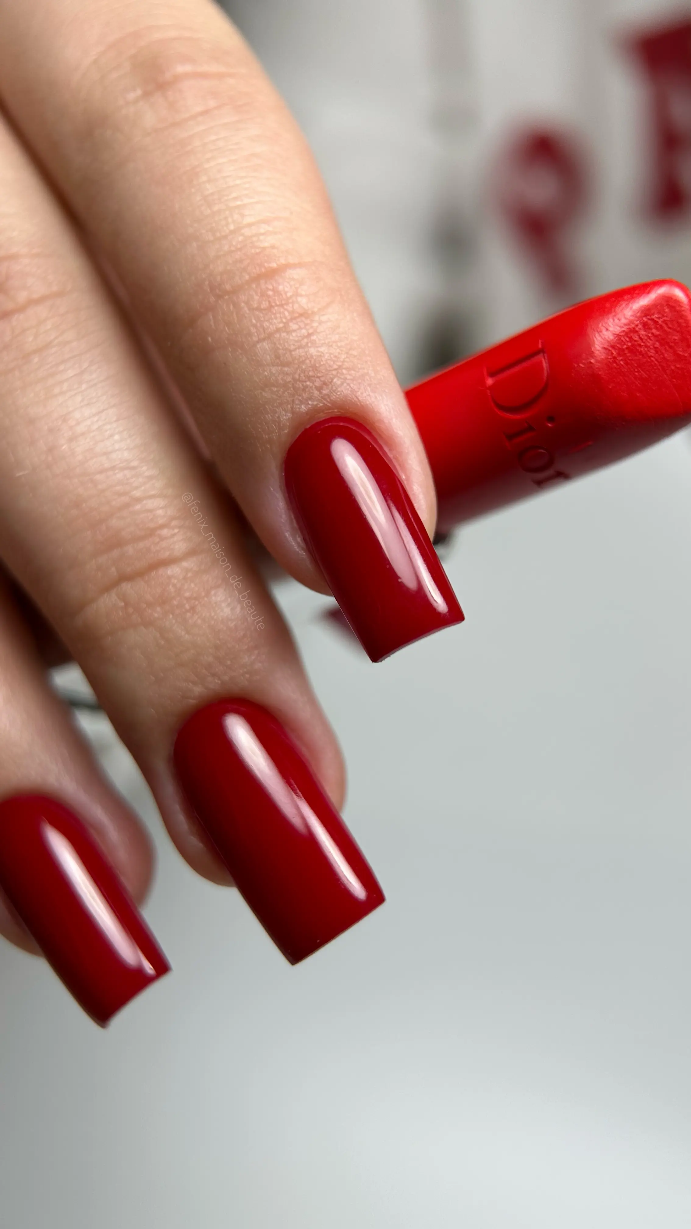 Professional manicure and pedicure work 8 - FÉNIX NAILS Paris